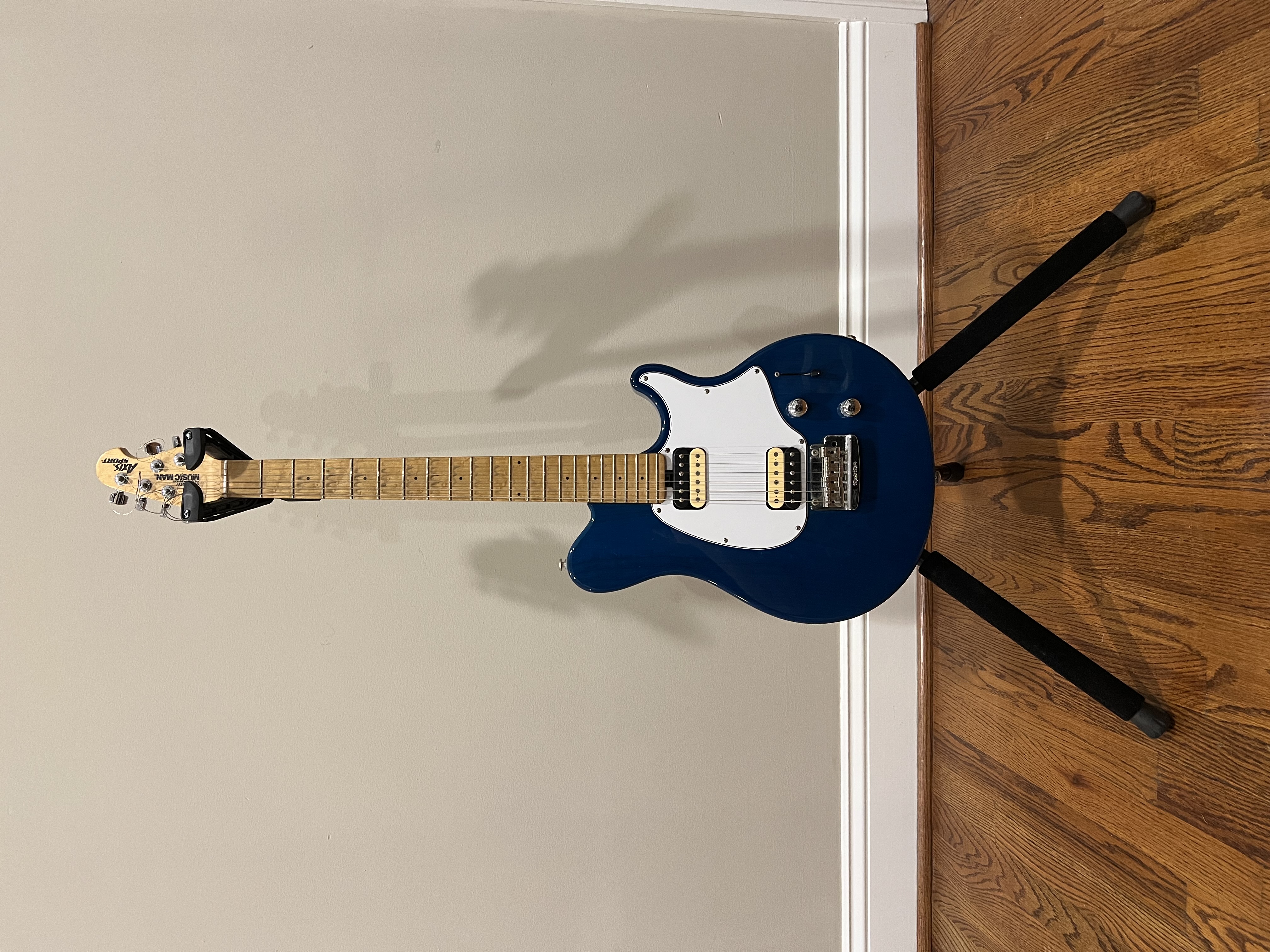 Ernie Ball Axis Sport